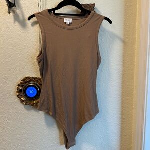 Le Lis Taupe Ribbed Crewneck Sleeveless Bodysuit